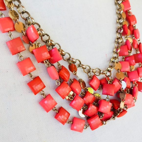 Gorgeous Statement Necklace - Picture 3 of 4